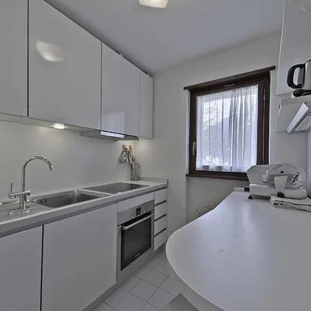 Chesa Arlas - * סנט מוריץ