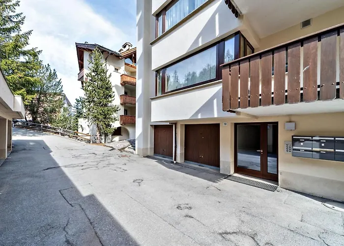 Chesa Arlas - Apartment